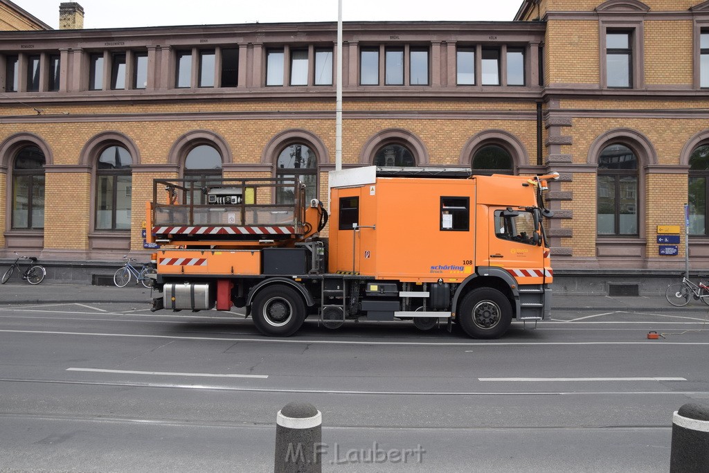 Mobiler Autokran umgestuerzt Bonn Hbf P005.JPG - Miklos Laubert